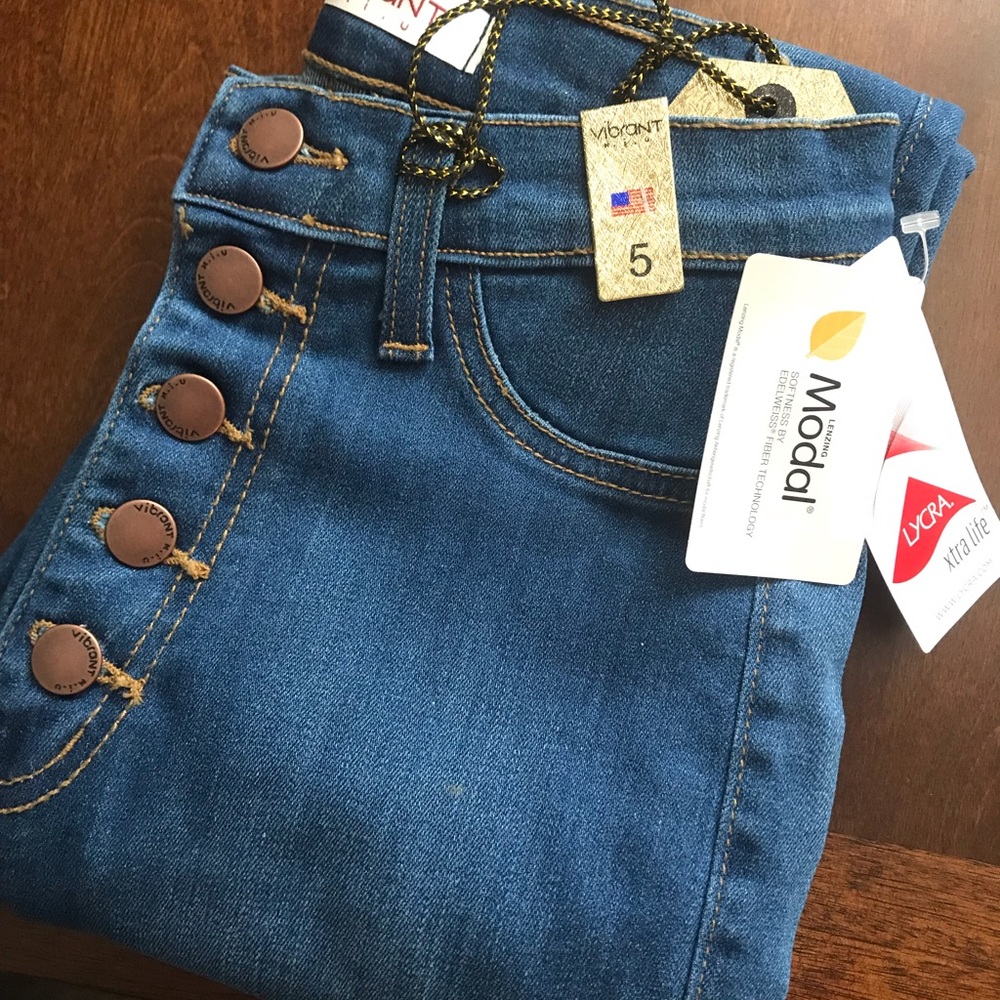 Vibrant Button Up Jeans Size 5